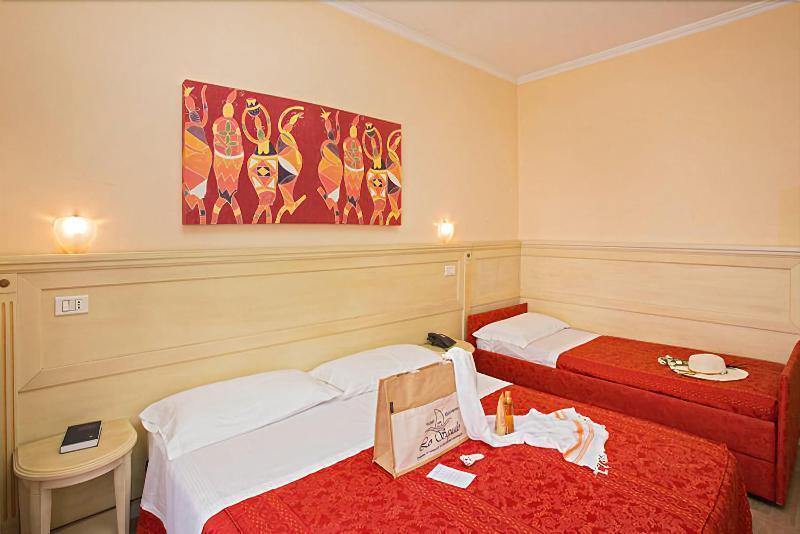 Hotel Lo Squalo 그로타마레 외부 사진
