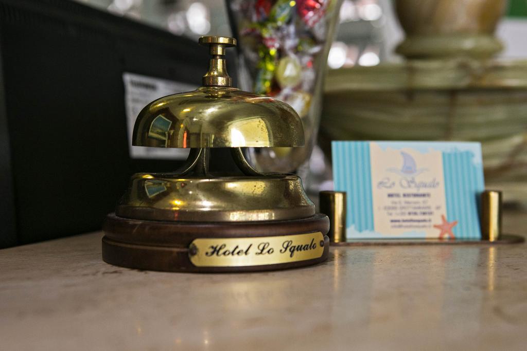 Hotel Lo Squalo 그로타마레 외부 사진